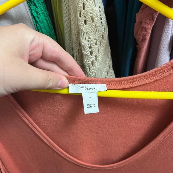 DAILY RITUAL Rust/ Dark Coral Colored Sleeveless Wide Leg Crop Jumpsuit MEDIUM - Picture 4 of 4